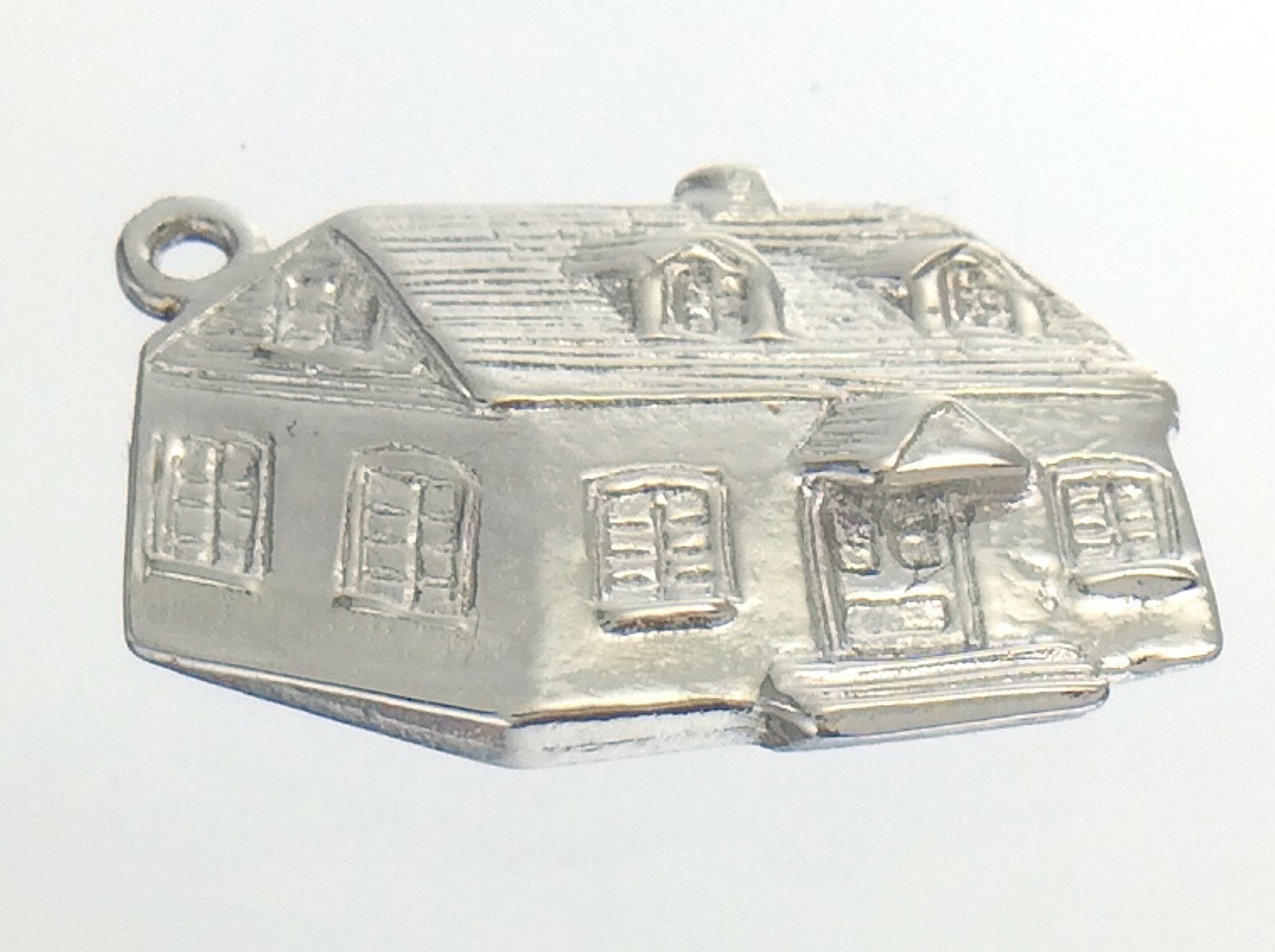 AM Vintage House Maison Marked Ster Charm Pendant 2.9g 0.75in Tested Silver J692