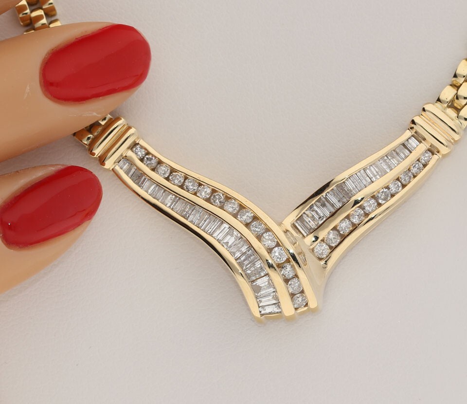 Natural Diamond V Station Pendant Mech Chain Necklace 1.90CT 14K YG 18” Long