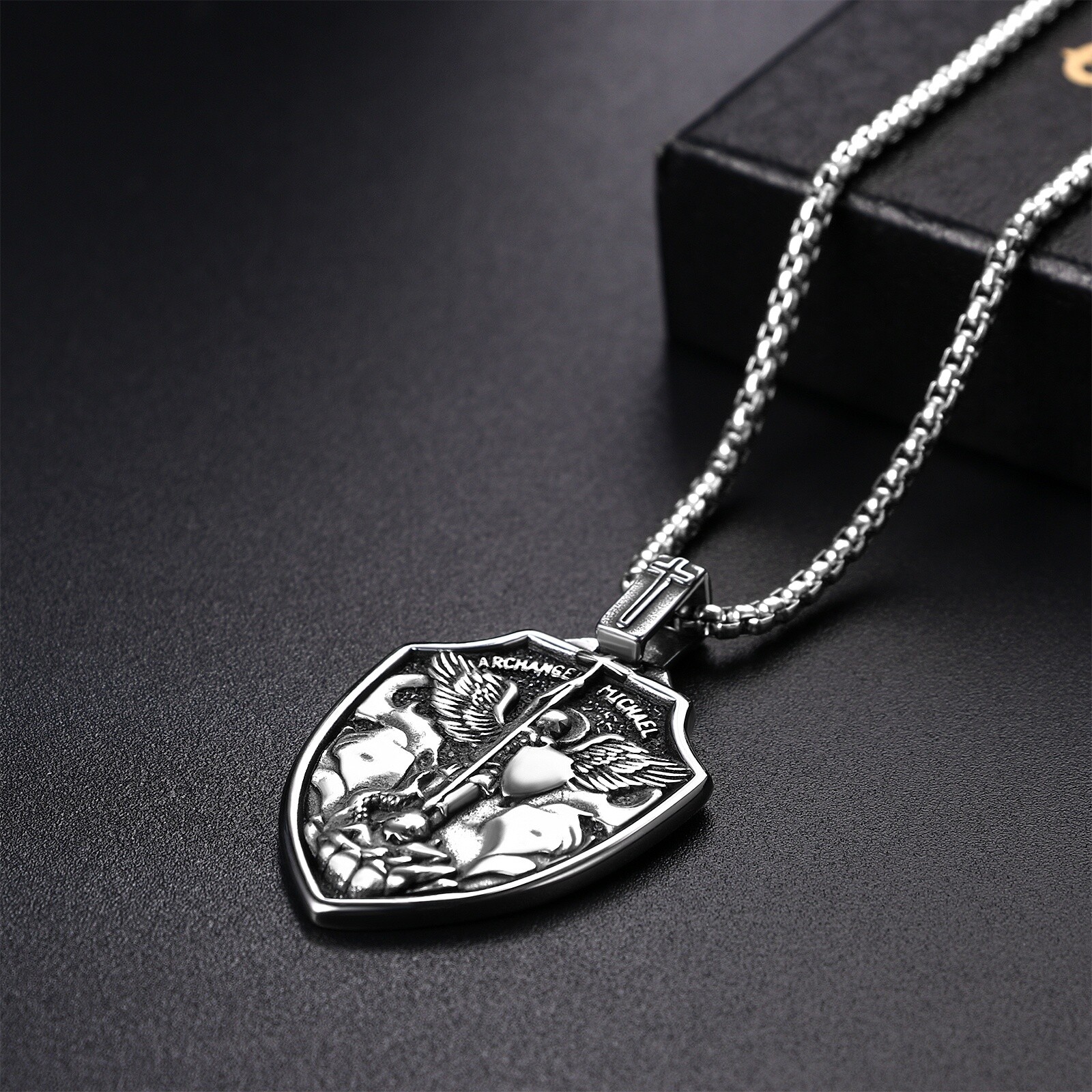 Men Stainless Steel Shield Archangel Saint Michael Medal St Jude Amulet Necklace