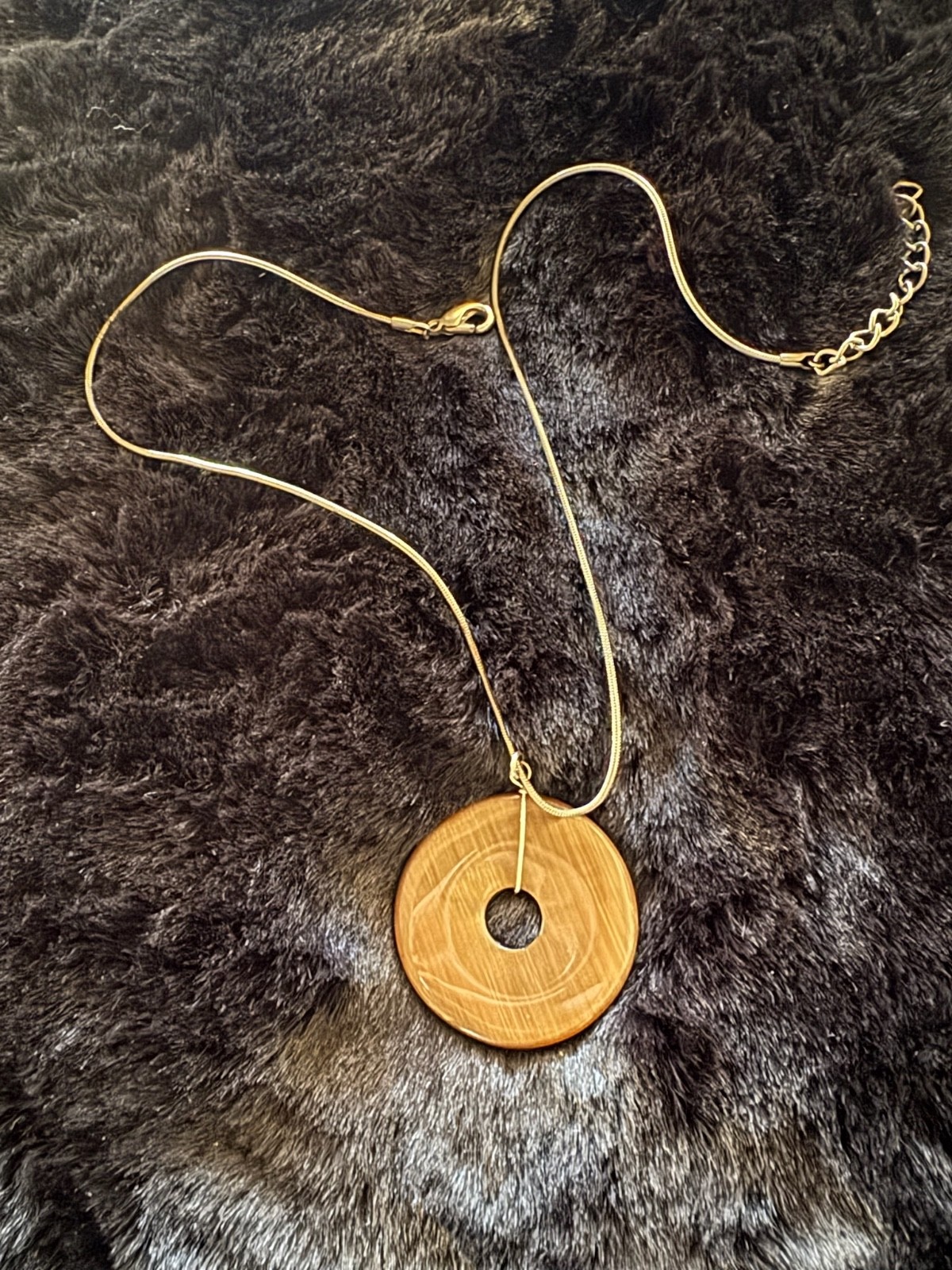 Unique Sterling Silver Chain with Stone Shell Style Taupe Brown Round Pendant