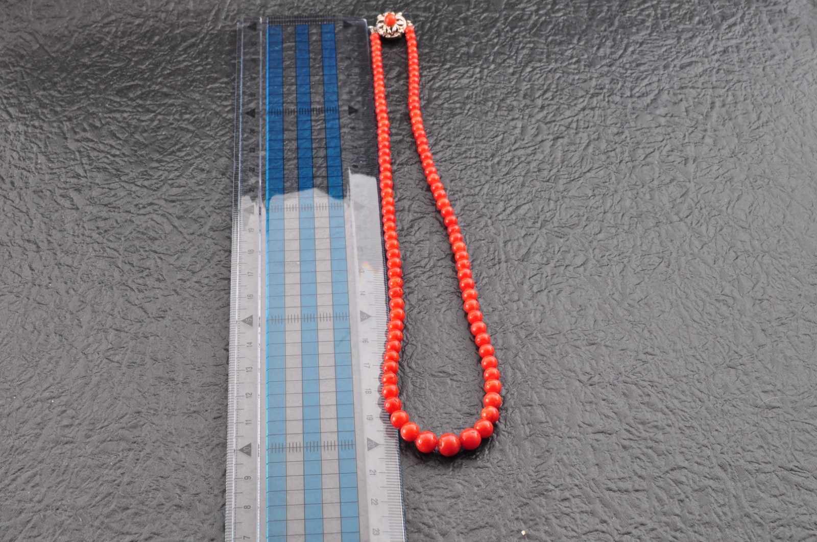 925 silver clasp, red coral undyed Rosary-style necklace (67.5ct) Certification.