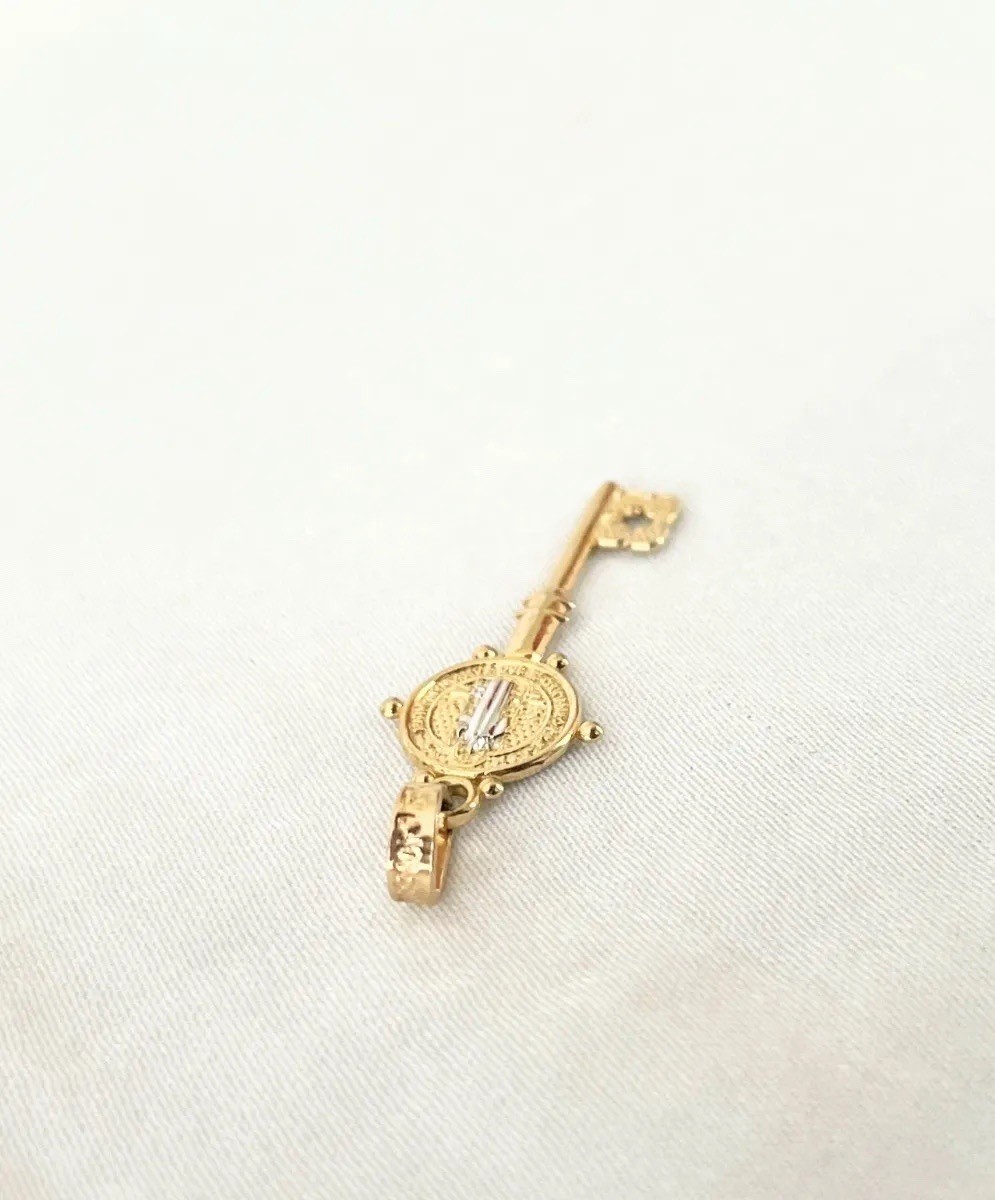 10k Yellow Gold Saint Benedict San Benito Key Pendant 2.8 Cm Made In MEXICO