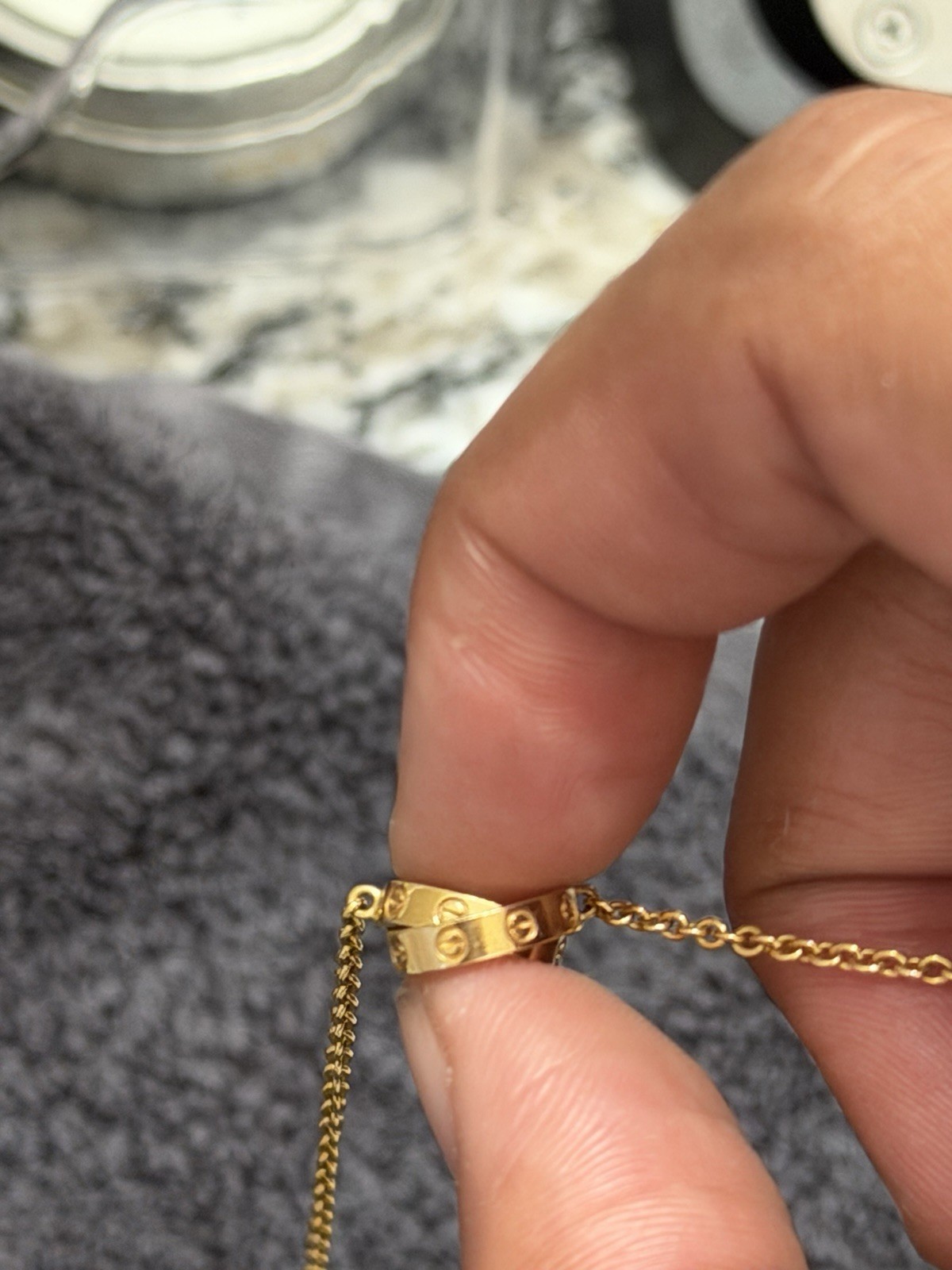 Cartier Interlocking Love Pendant Necklace 20 Yellow Gold 18k Used Women’s