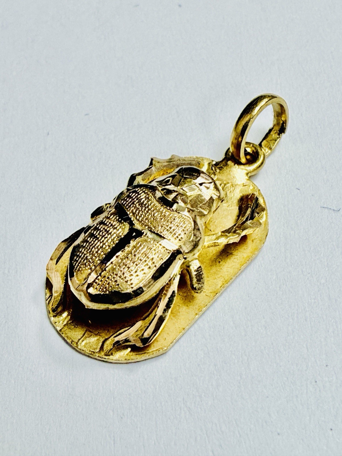 18K Solid Yellow Gold Hand Made Egyptian Scarab Charm. ~ 2.25 Grams