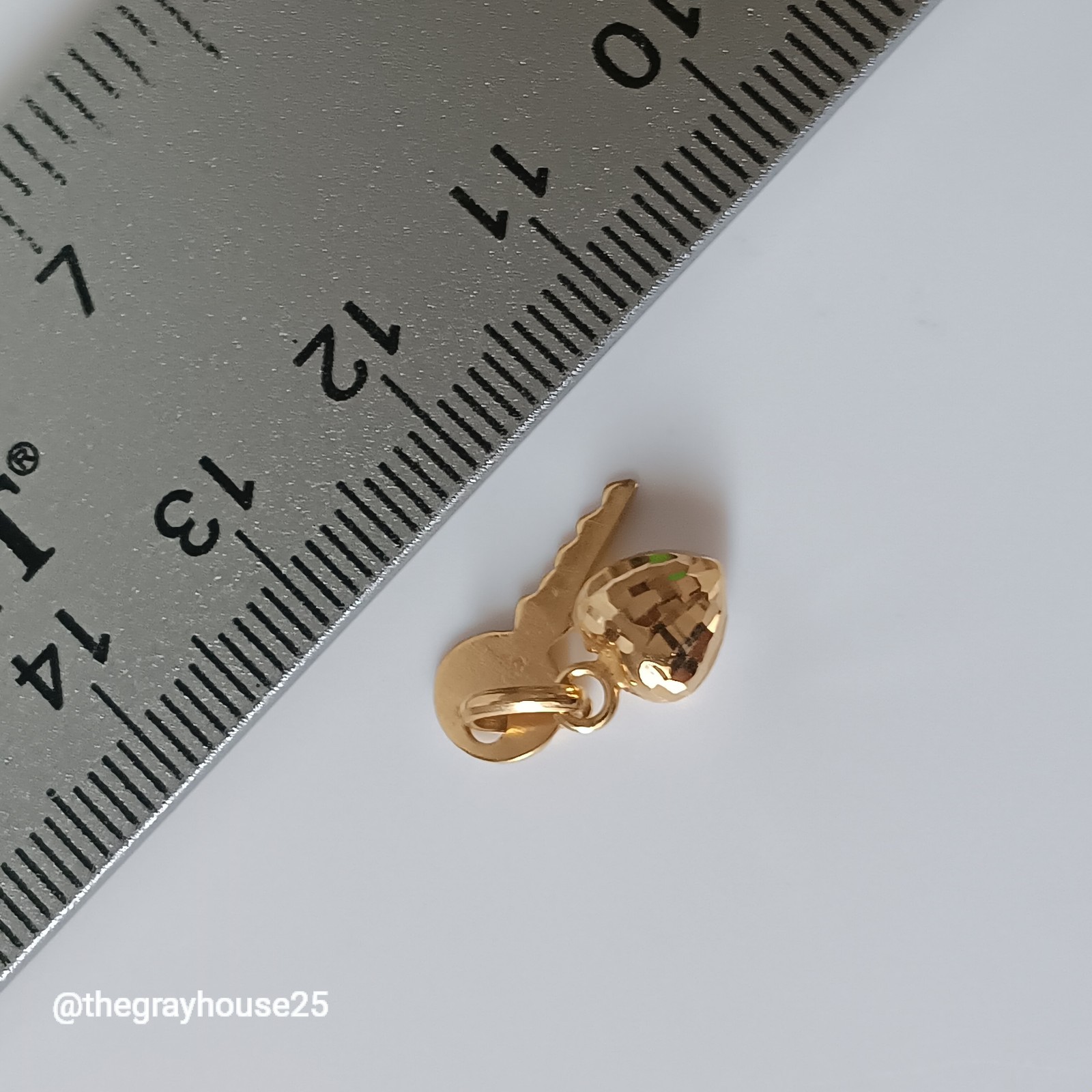 18k Yellow Gold Heart And Key Pendant Charm Jewelry Symbol Love Anniversary NEW