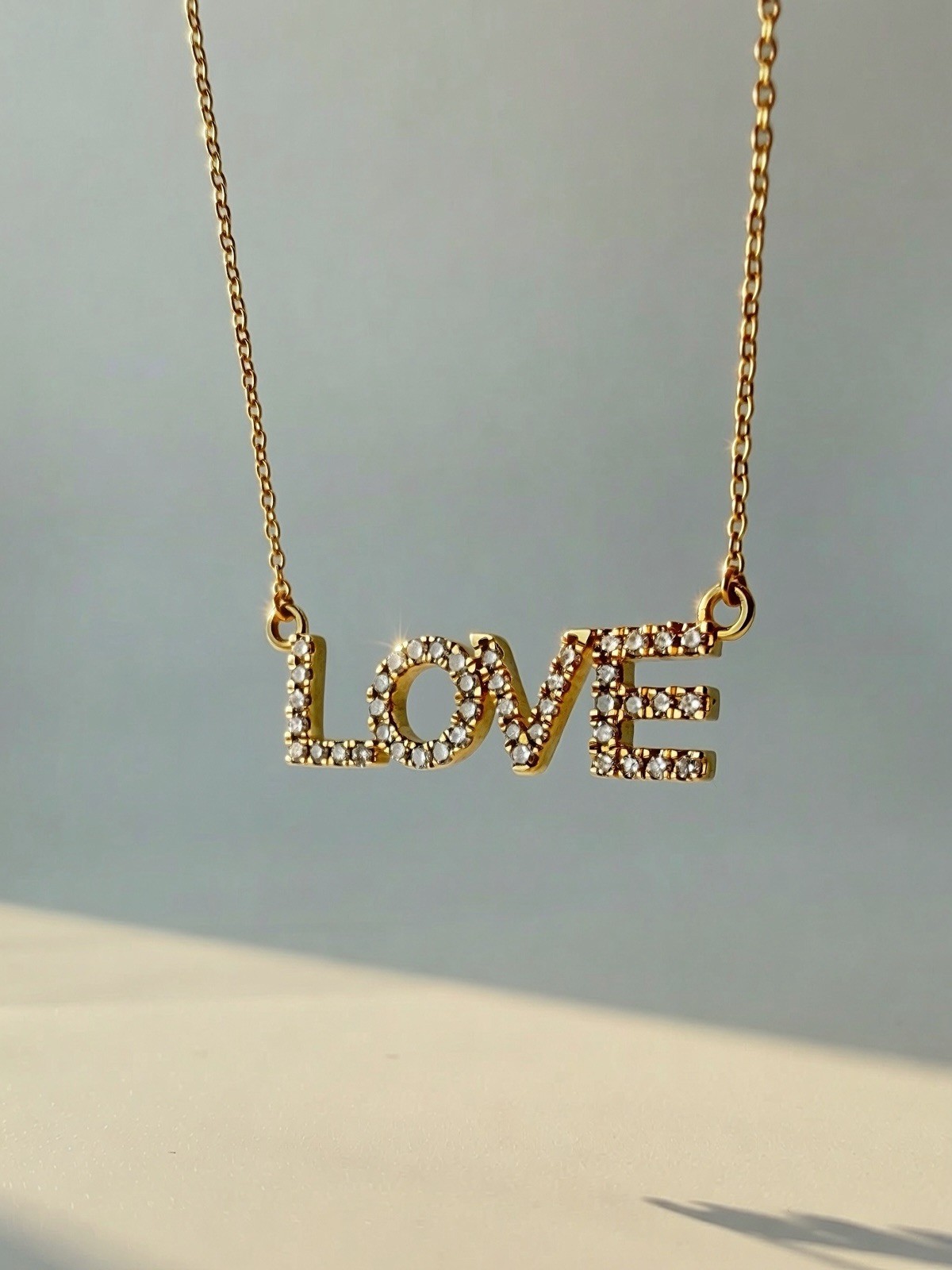 18K Solid Gold LOVE Pendant Diamond Necklace Women F Color SI2 Minimalist