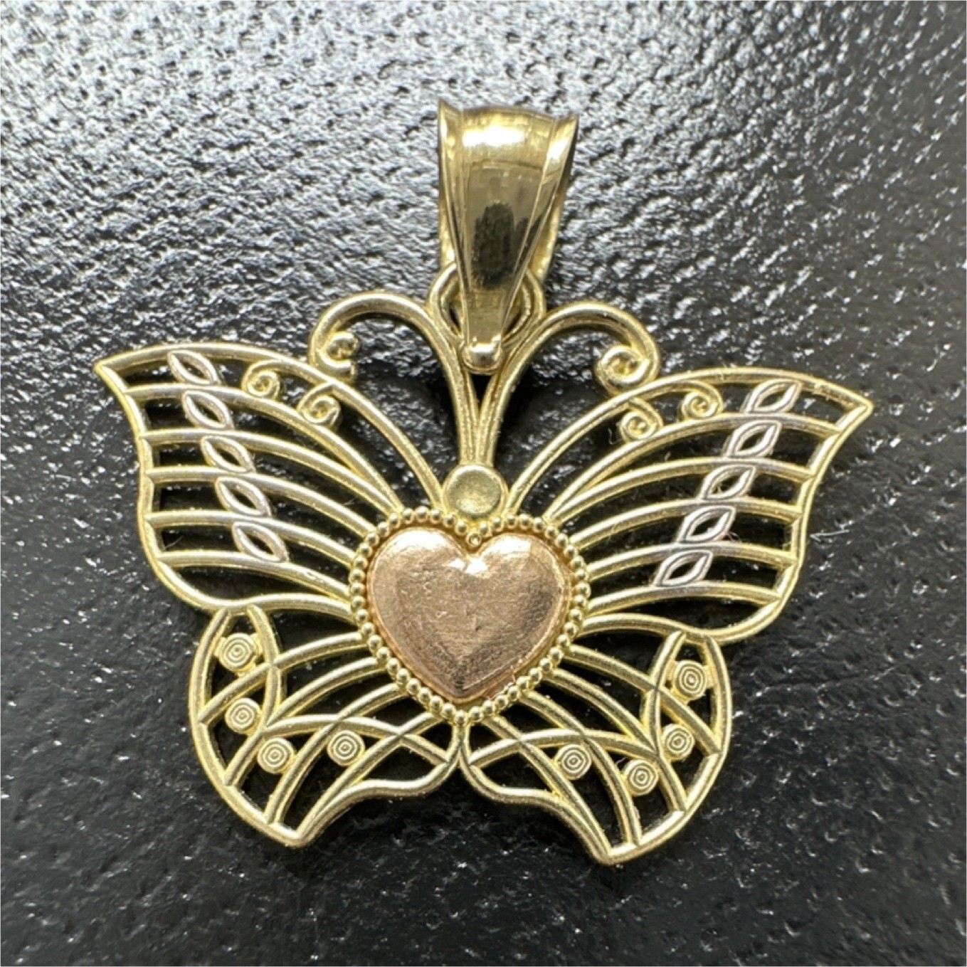 Yellow Gold 14k Butterfly Heart Pendant No Stone Gold Animals Insects Love Theme