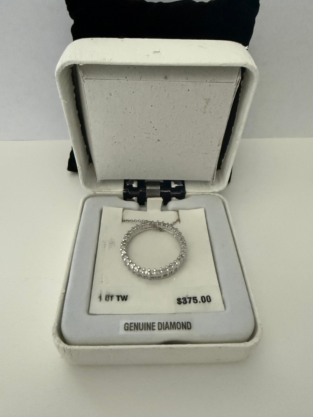 Genuine Diamond 1 CT TW Circle Pendant Necklace Sterling Silver NWT $375 Retail