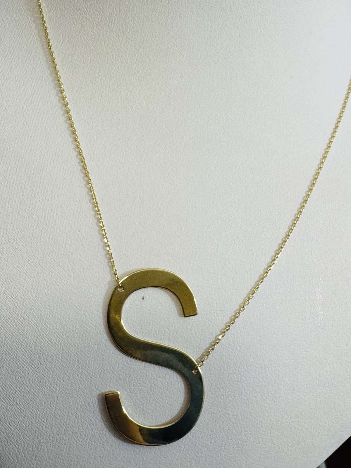 18K 750 Fine Pure Gold Letter S initial Necklace 16.5/17.5” Long 1mm 4.2g