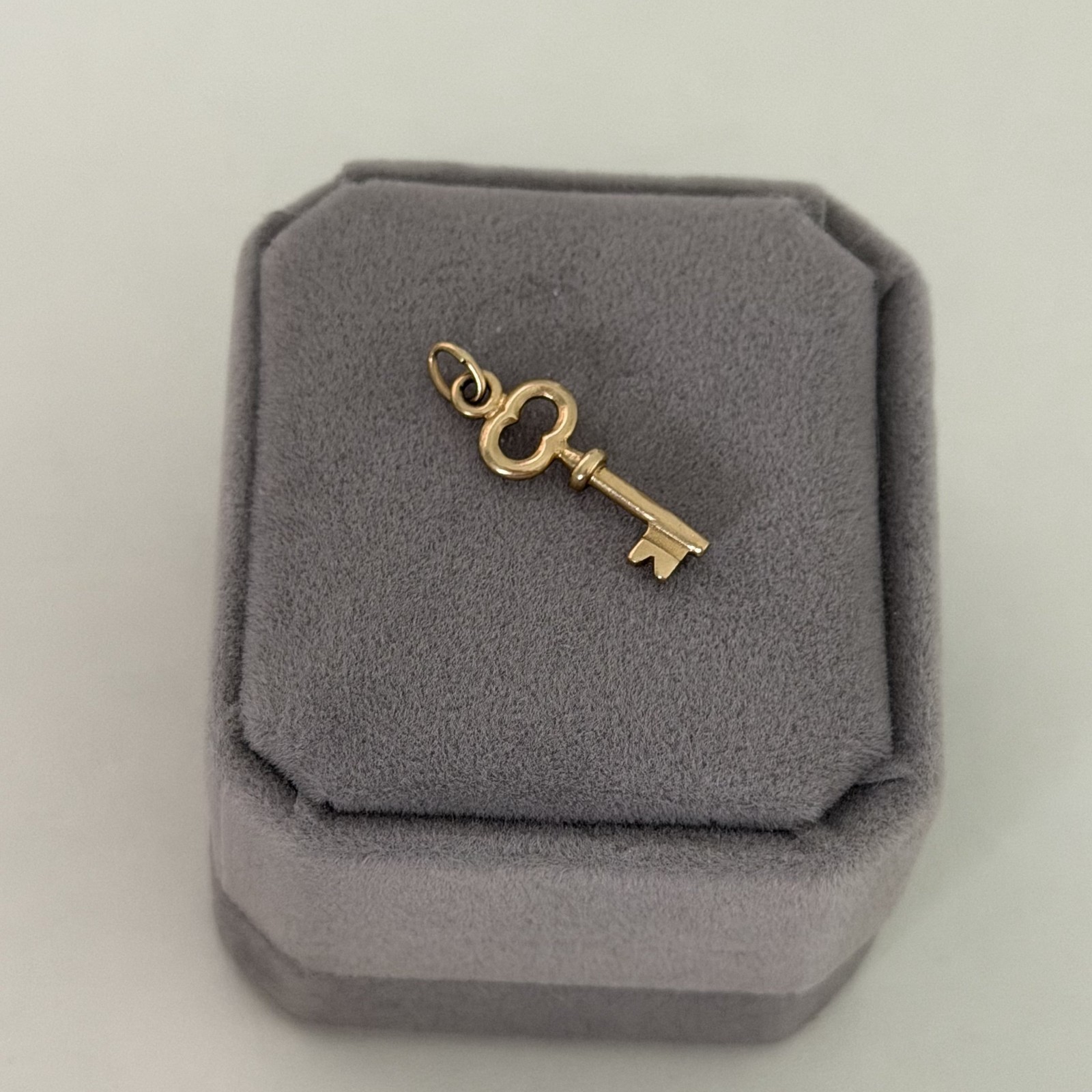 Vintage 14K Yellow Gold Puffy Key Charm Pendant