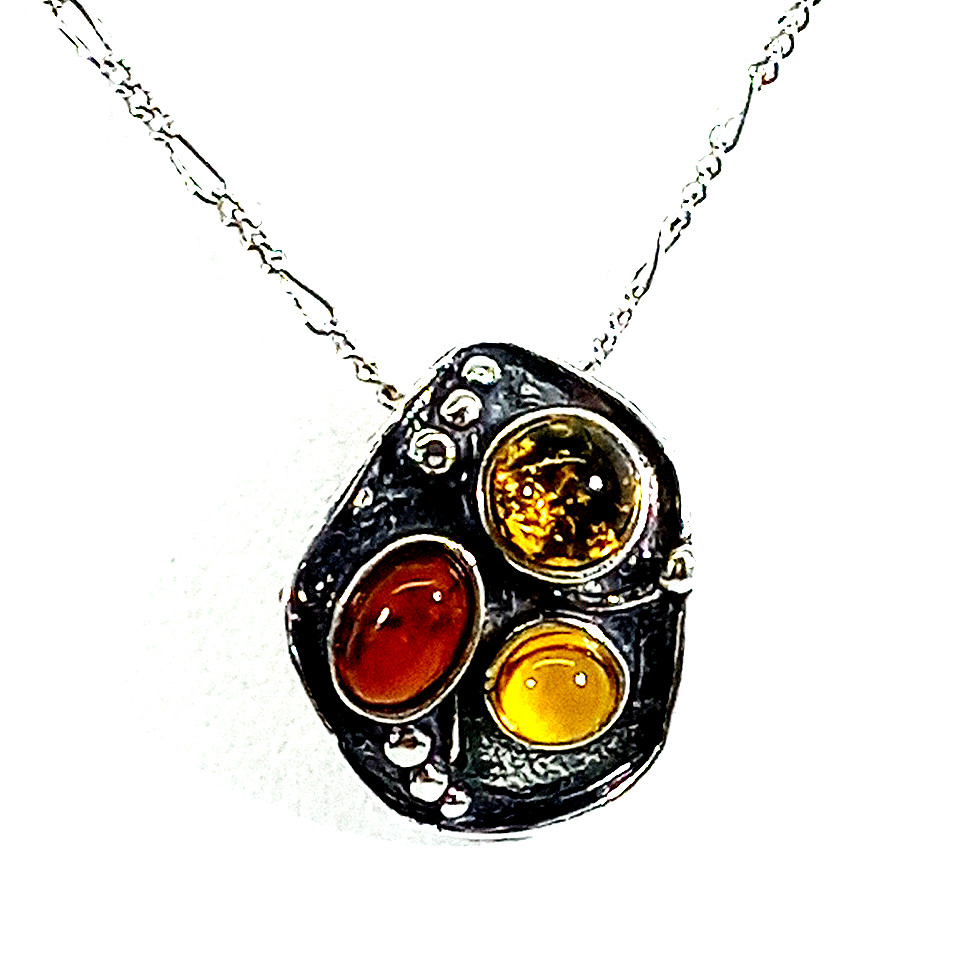 Vintage 925 Sterling Silver Art Deco Baltic Amber Necklace