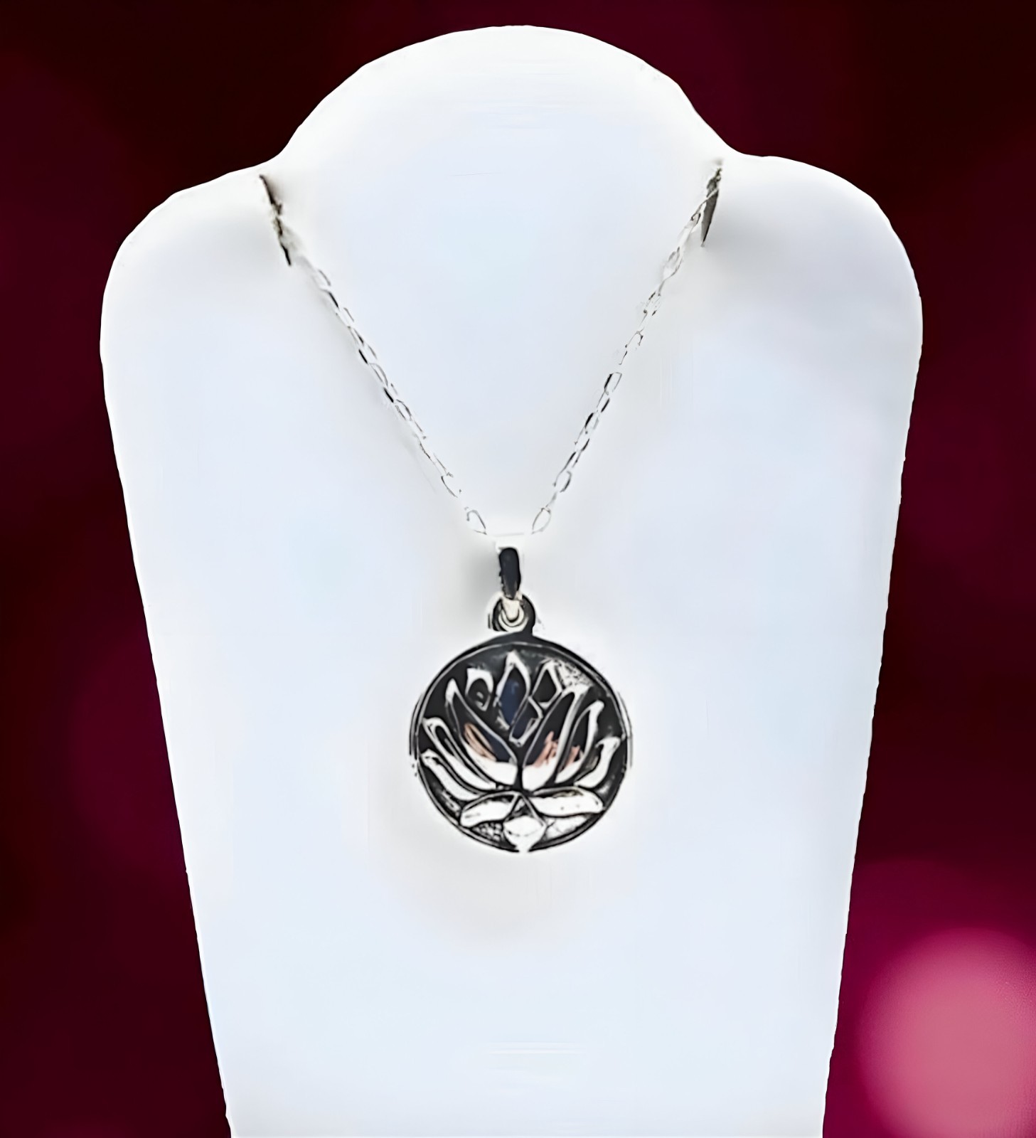925 Sterling Silver Lotus Flower Lightweight Pendant, Chain Sold Separately 1401