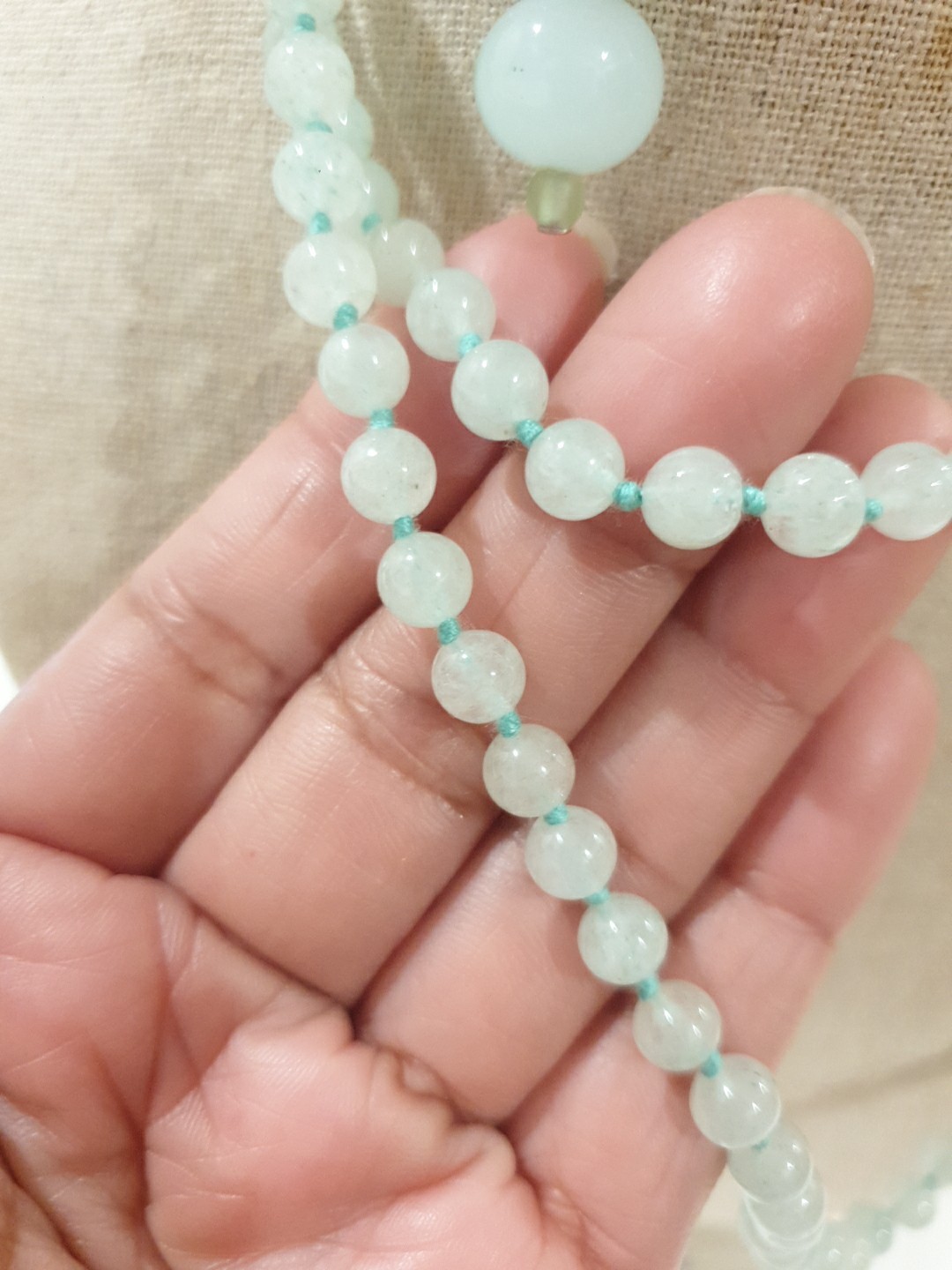 Vtg Hand Knotted Jade Necklace Jewelry Sea Green Beads & Dangling Earrings