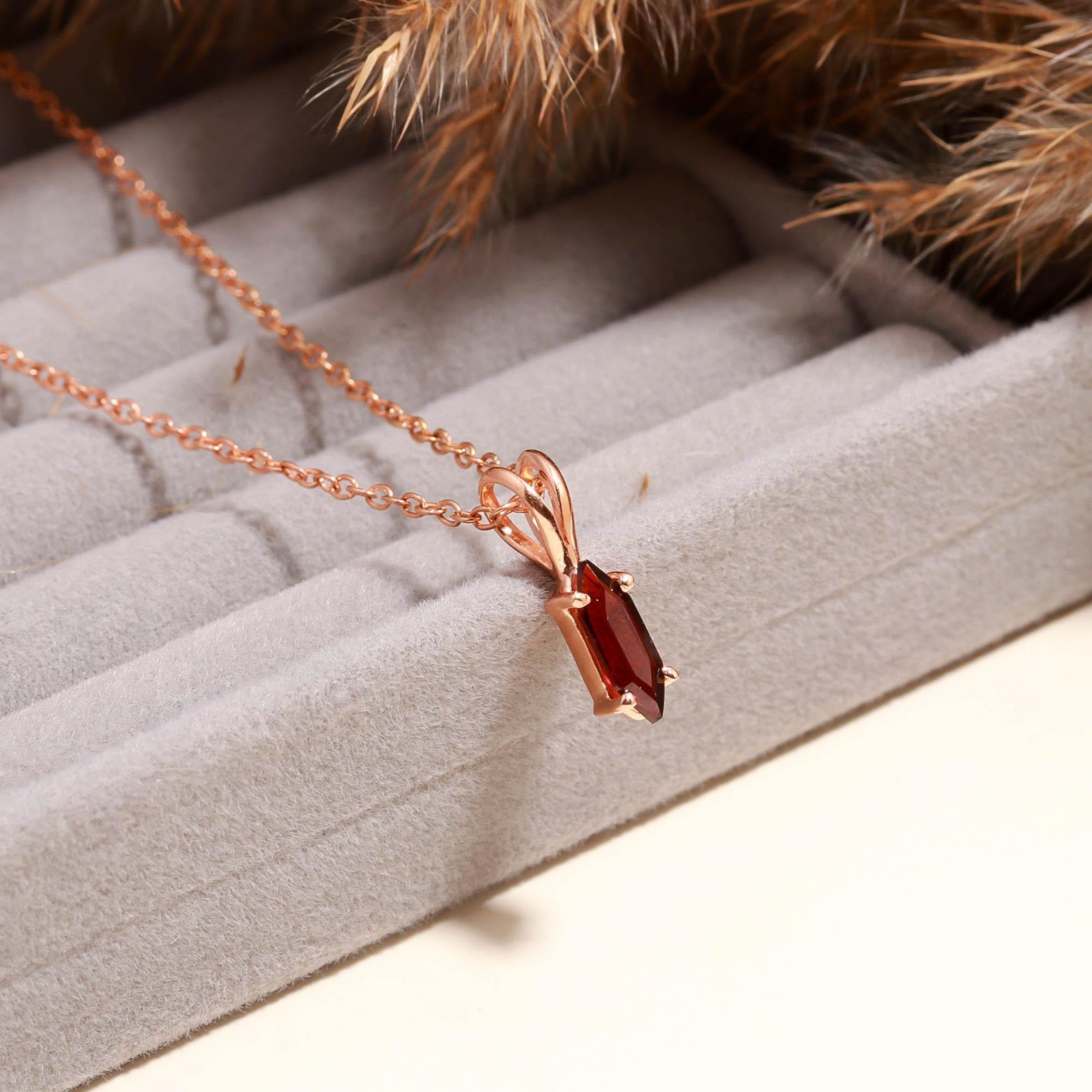 100%Natural Garnet Hexagon Necklace Rose Gold Plated 925 Sterling Silver Jewelry