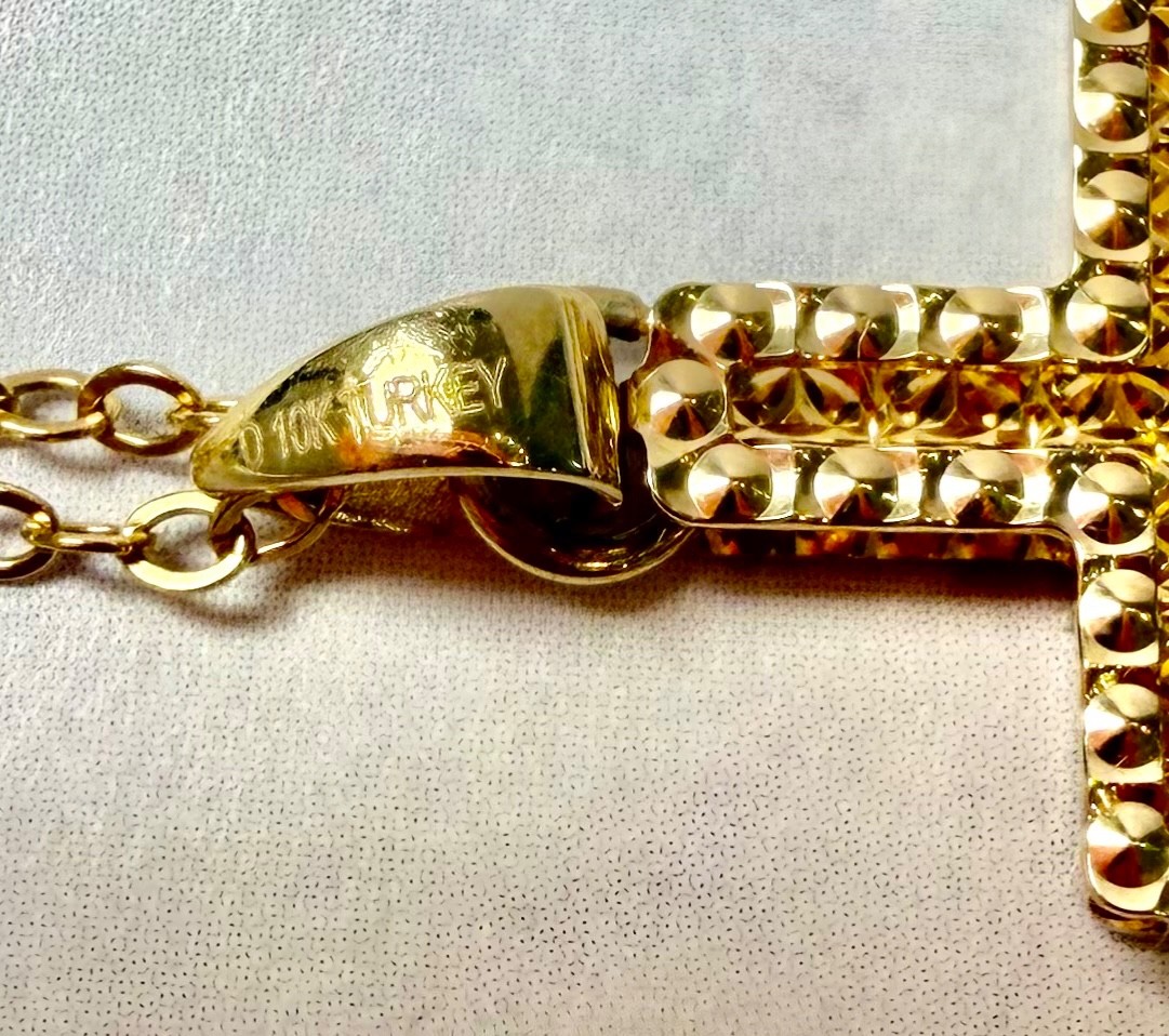 Beautiful 10k Solid Gold Cross Pendant 18” GF Chain