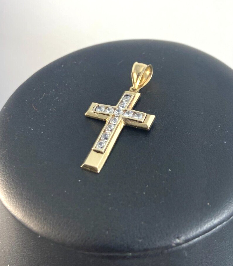 Gold Cross Solid 10Kt | 2.40 Grams | Polish Finish | 1.50 x 0.75 in