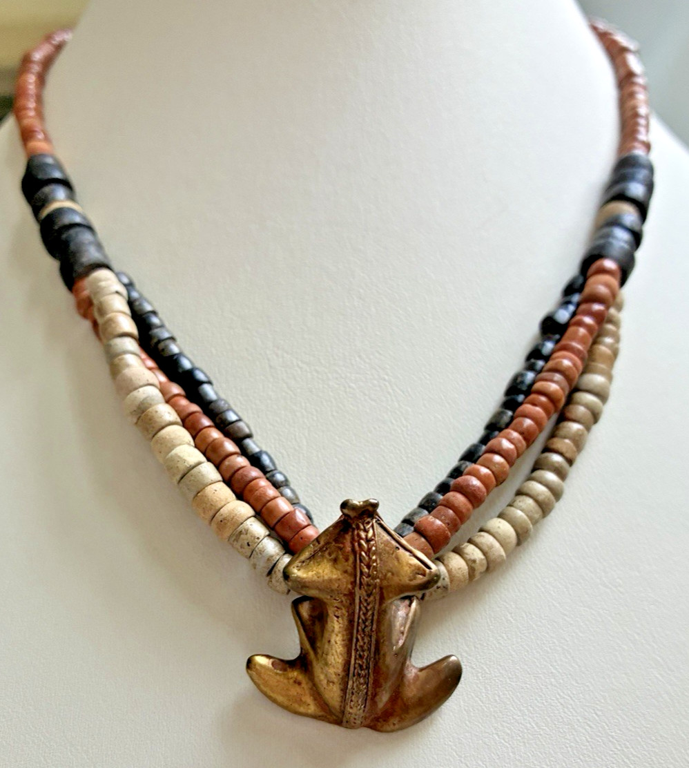 Metal Tairona Frog Pendant Necklace Adjustable Chain Handcrafted Stone Beads 18″