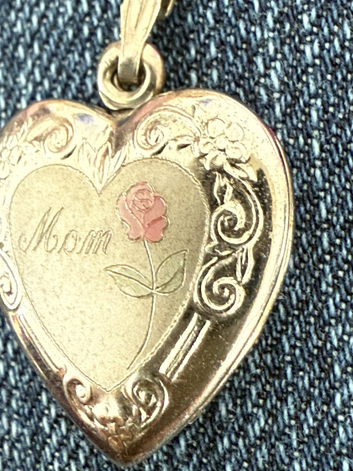 Sterling Silver Heart Photo Locket w/ Pink Rose & MOM Engraved 925 Pendant 3.2g