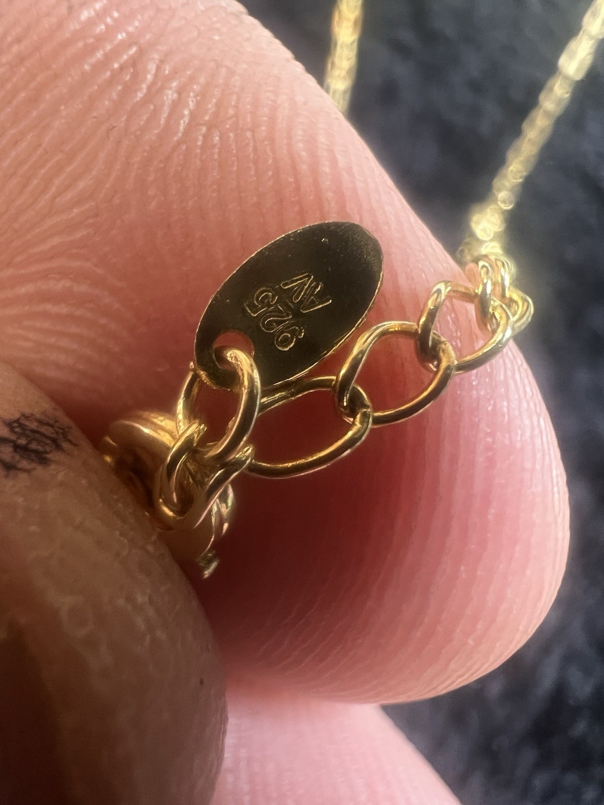 18” Paper clip 925 AV Sterling Silver Gold Wash Dangling Heart Necklace (j40)