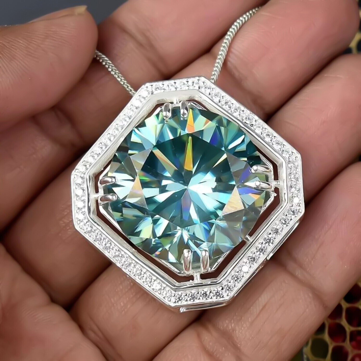 7 Ct Blue Diamond Solitaire Pendant in 925 Sterling Silver Certified