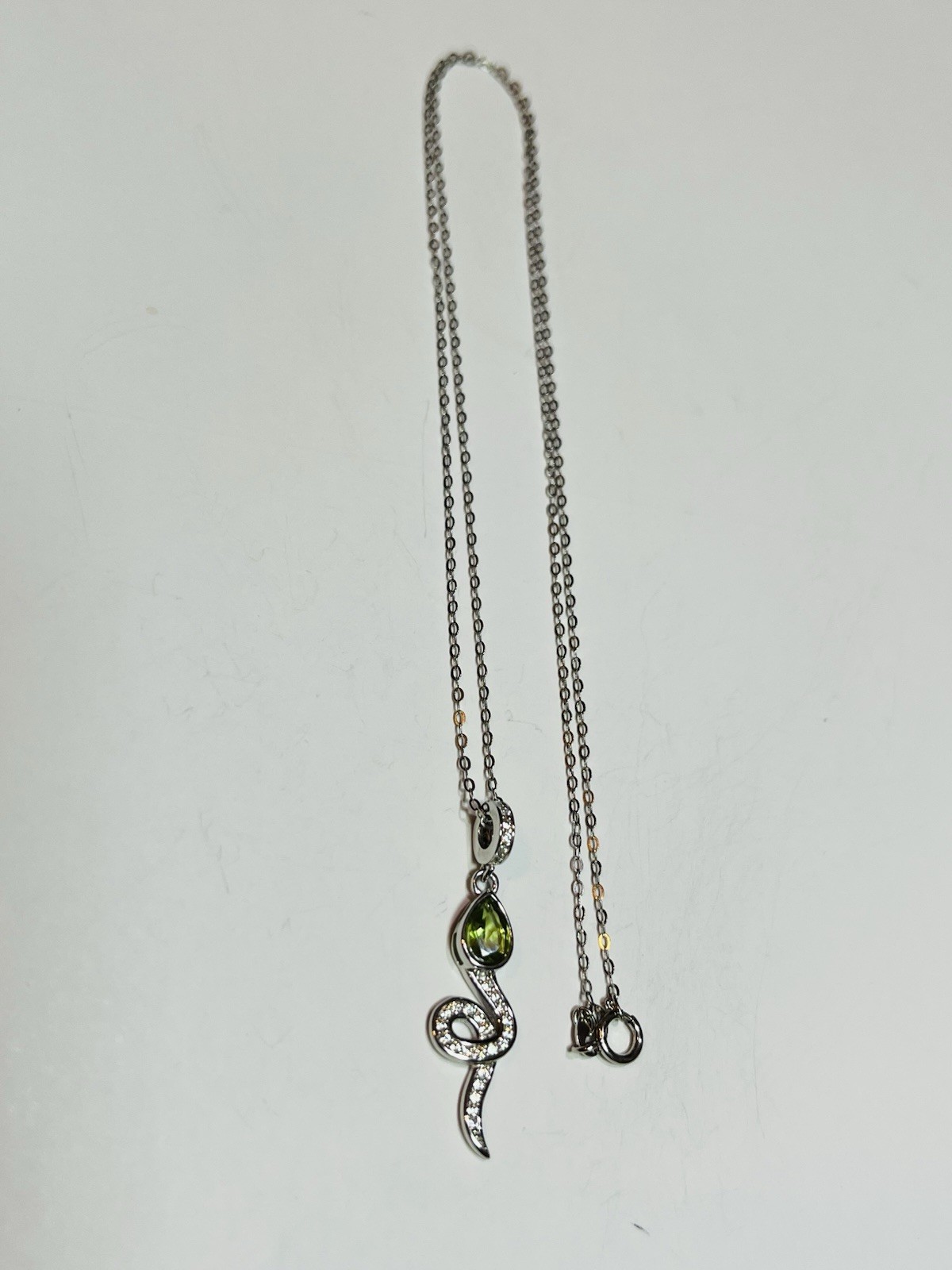 925 Sterling Silver Natural Bamboo Green Peridot Snake Pendant Necklace
