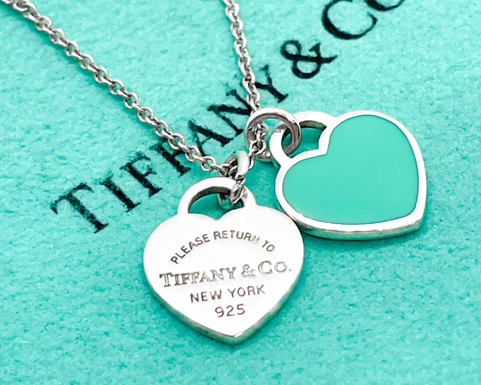 Tiffany & Co. Return to Tiffany Mini Blue Double Heart Pendant Necklace 16″