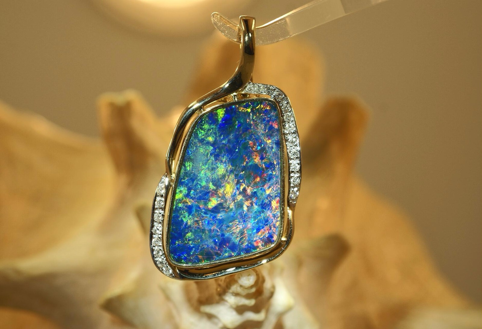 23.5MM 14K YELLOW GOLD GENUINE AUSTRALIAN DOUBLET OPAL DIAMOND ENHANCER PENDANT