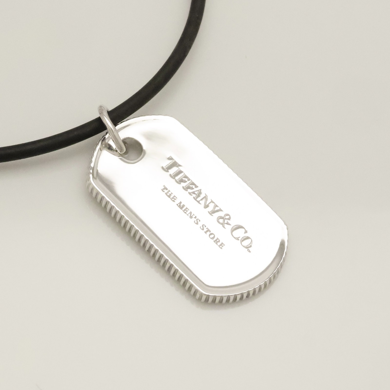 Authentic Tiffany & Co. Coin Edge Dog Tag Rubber Cord Necklace 21.2″ w/Pouch