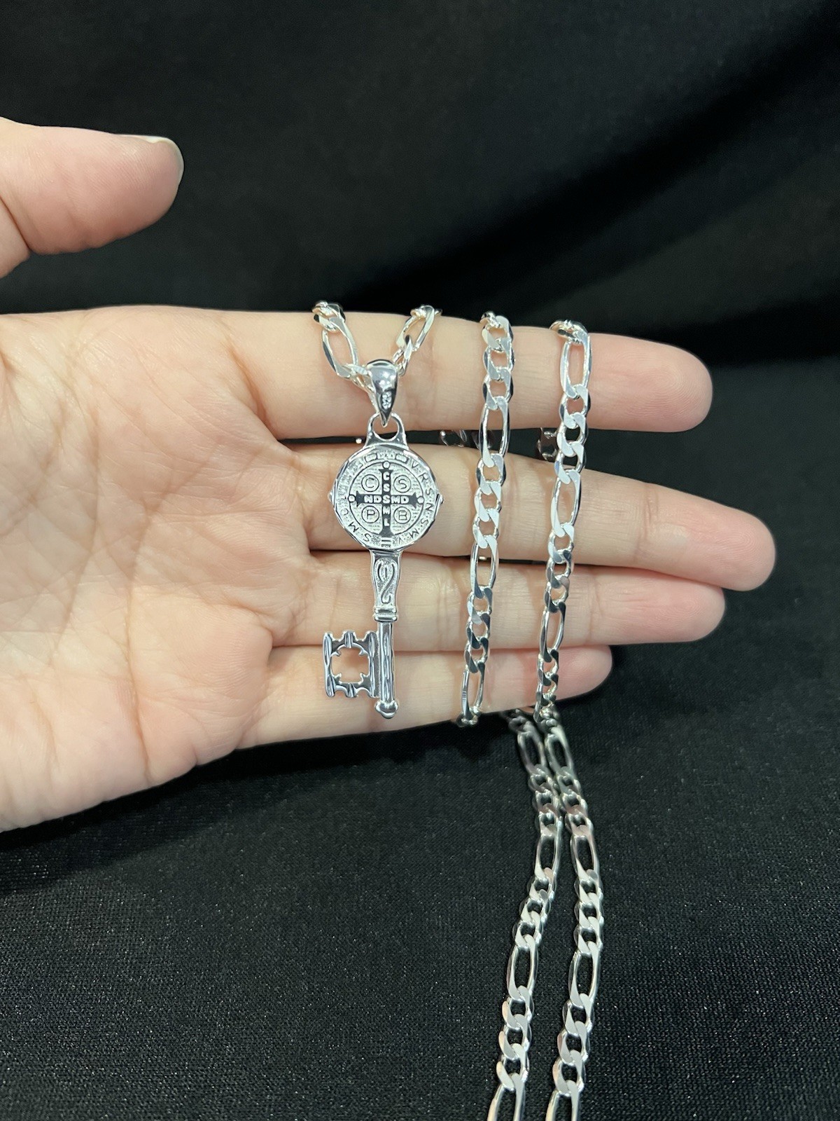 925 Sterling Silver Men St Benedict Key San Benito Llave & Figaro Chain 22 26 30