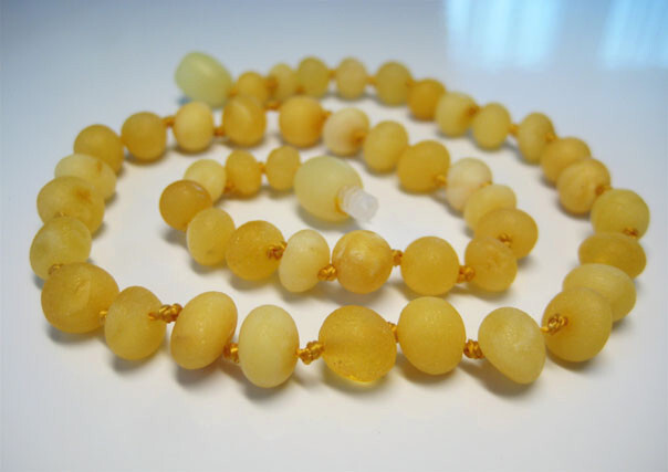 Raw Genuine Elegant Beautiful Yellow Baltic Amber Necklace 13 in !!!