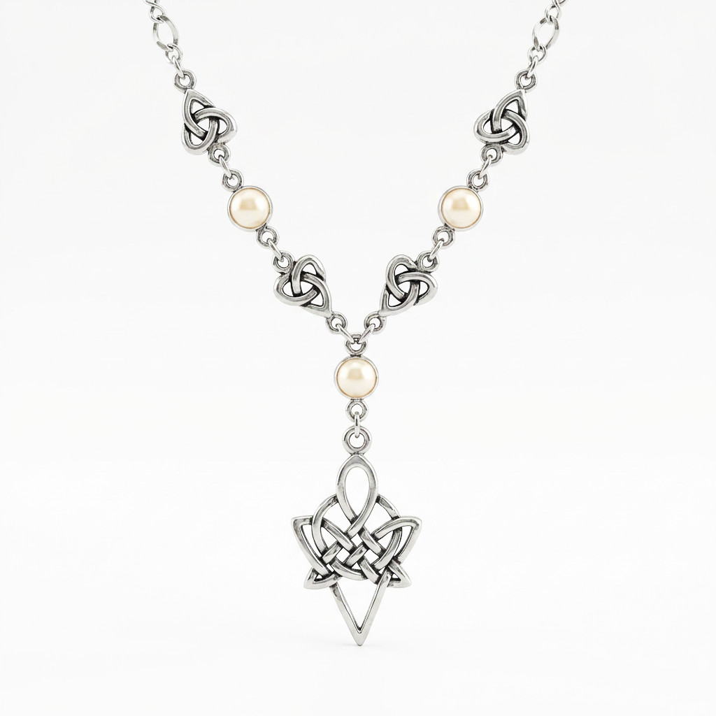 Vintage 925 Sterling Silver Cultured Pearl Celtic Triquetra Knotwork Necklace