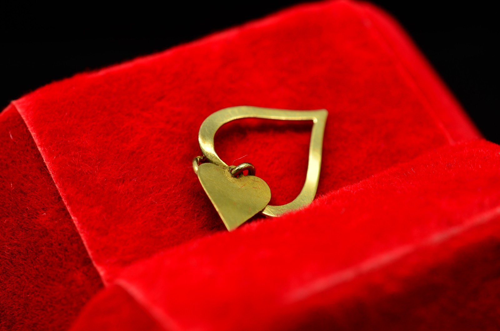 10K Yellow Gold Open Heart w/ Dangling Heart Pendant Charm -Tiny & Lightweight