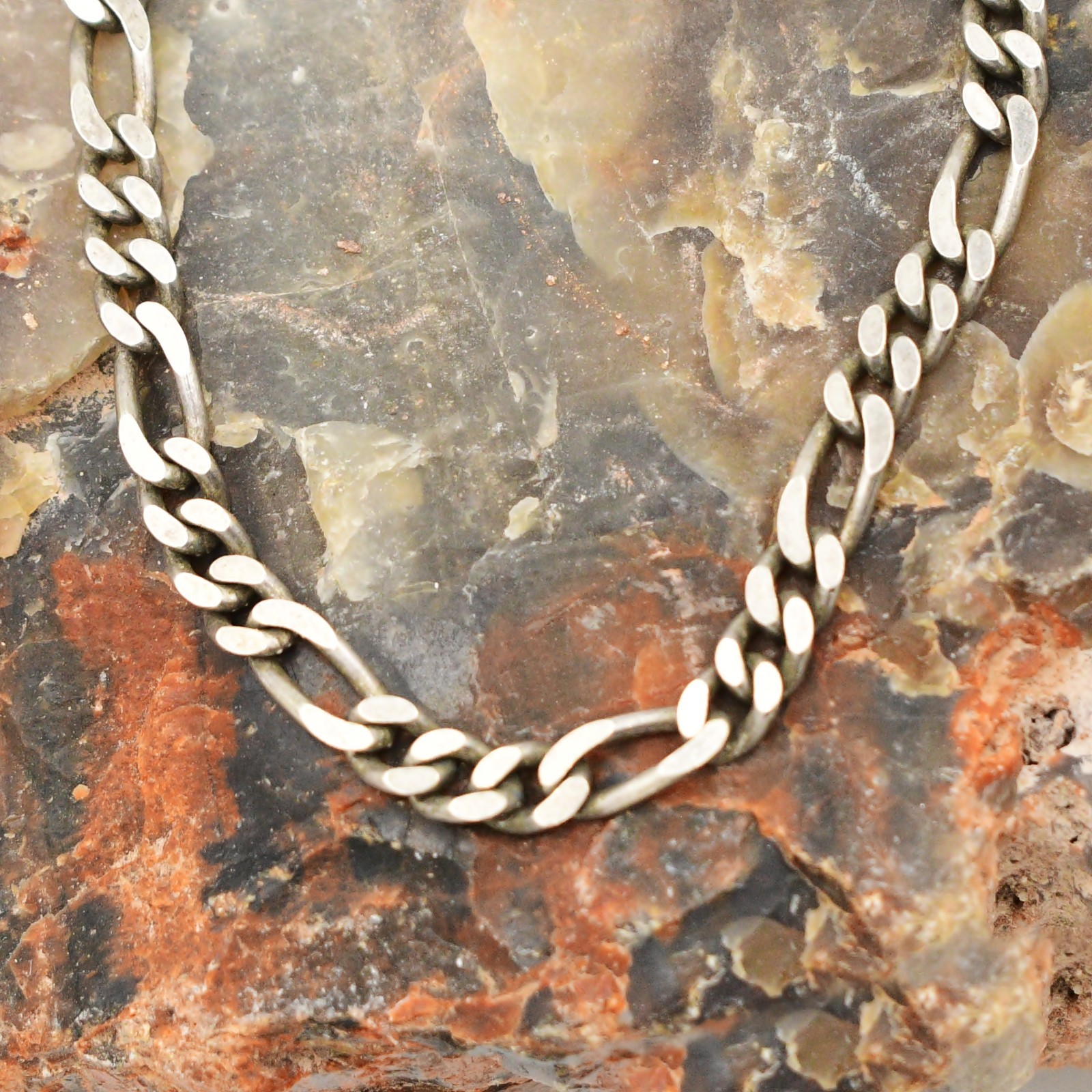 Sterling Silver 925 Vintage Italy Figaro 4 mm Chain Necklace 30 1/4″ Long
