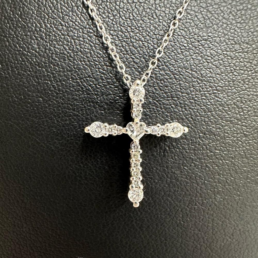 AHKAH cross diamond 0.33ct in total Necklace K18WG white gold 3.2g 17.3″ Women