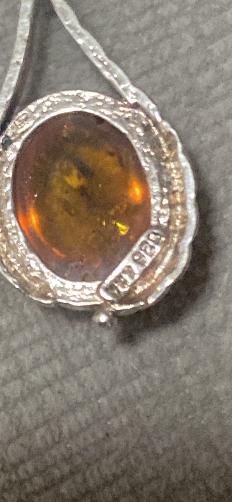 13g Sterling Silver Chain & 925 Baltic Amber Pendant