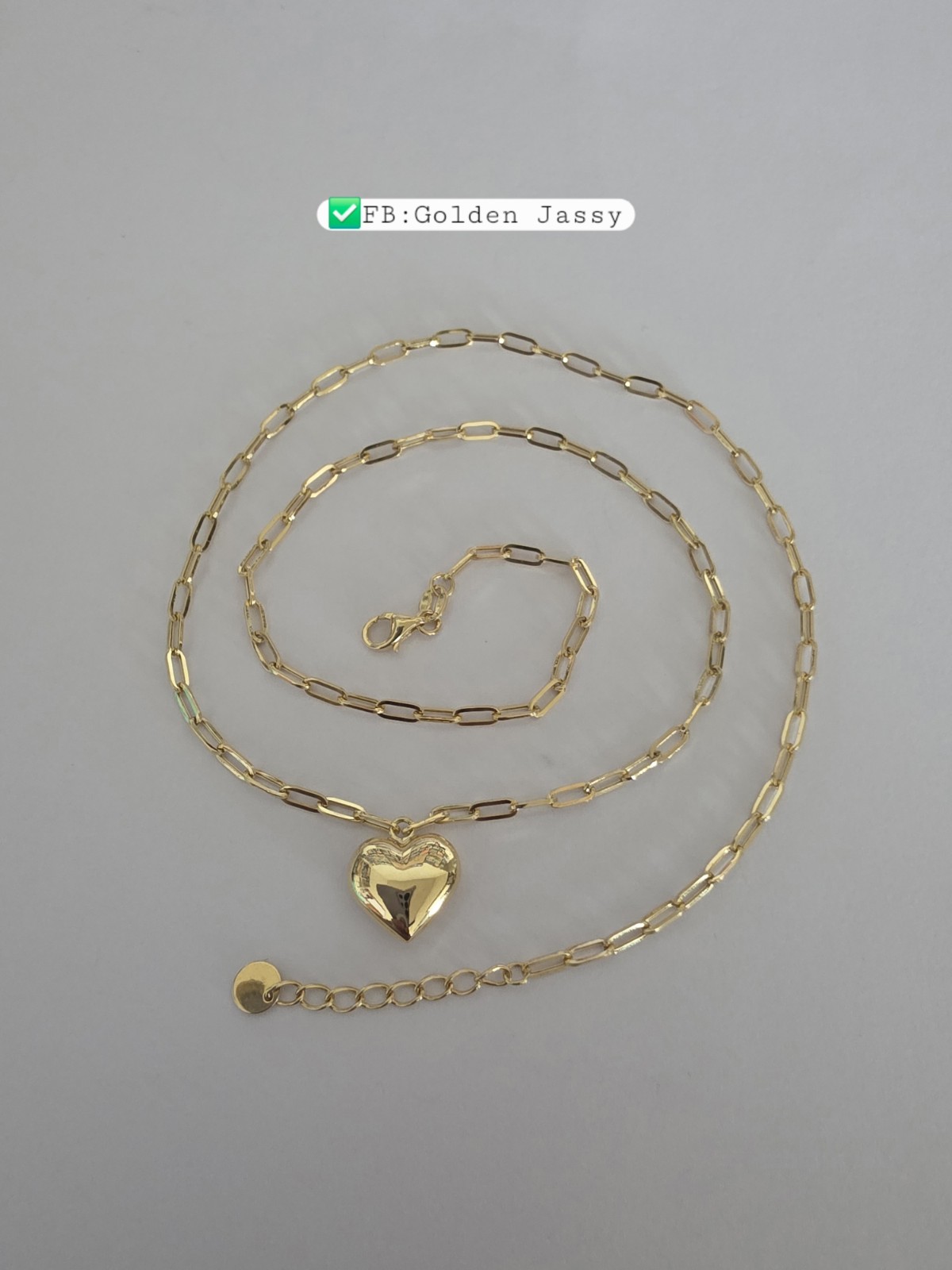 18K Gold PaperClip W/ Small Heart Necklace