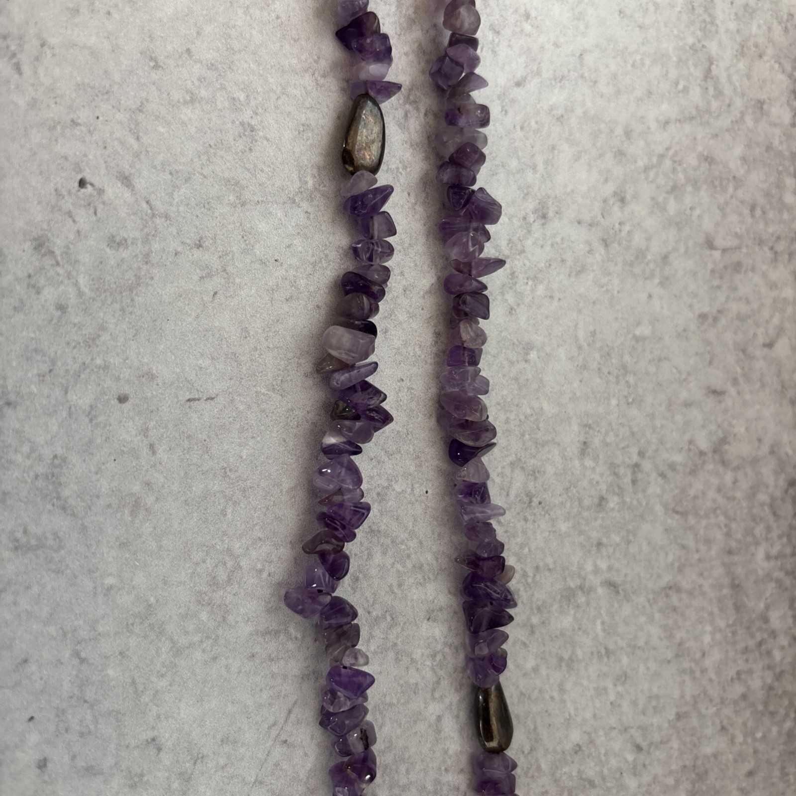 Purple Amethyst Chip Necklace 40″ Intermittent Dark Grey Beads Boho