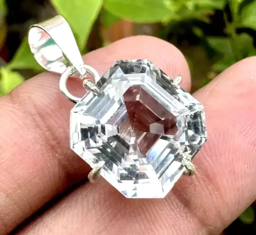 Natural 30 Ct Certified White Sapphire Loose Gemstone 925 Silver Pendant