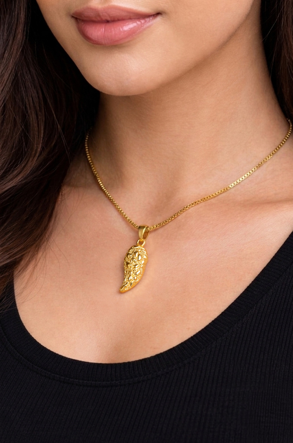 Italian 1/200 14k Yellow Gold Oro Overlay Nugget Pendant Cornocello Horn Colgant