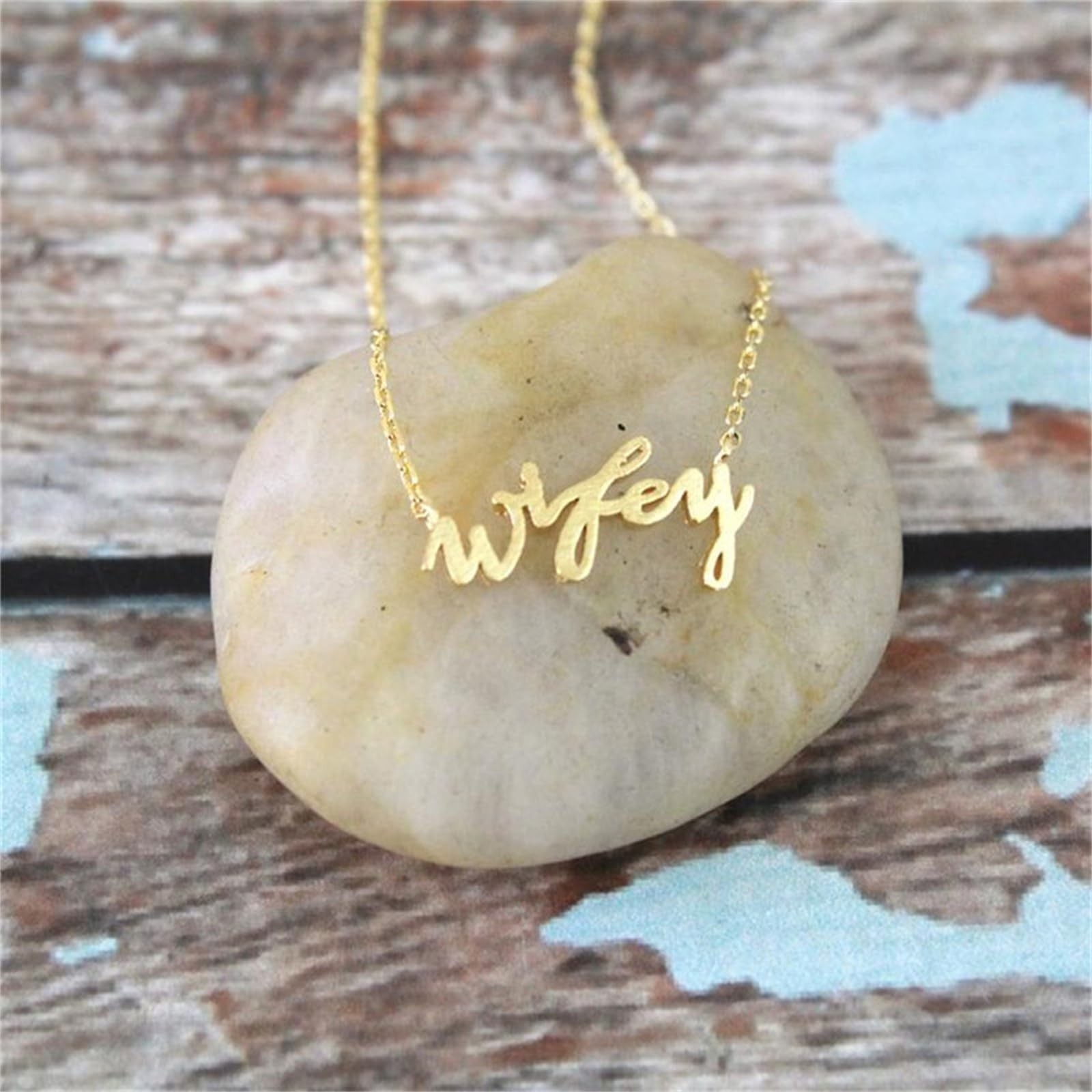 Dainty Wifey Necklace Charm Simple Pendant Choker With ‘Wifey’ Letter Chain for