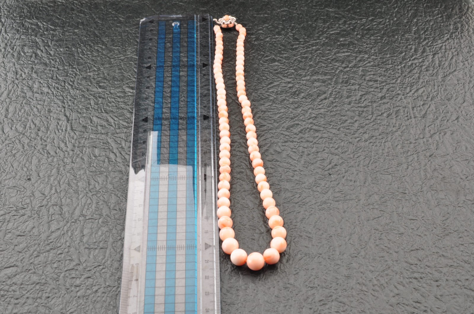 925 silver Angel skin coral Necklace ear clip set (17.3in 135ct) Certificate.