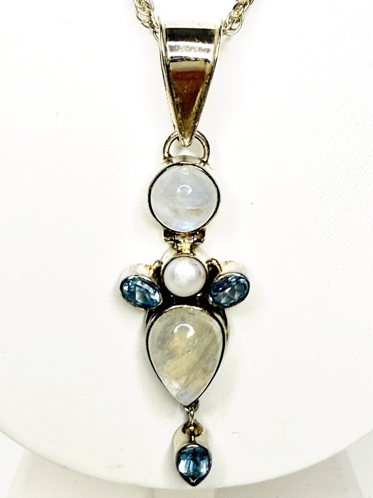 925 Sterling Silver Necklace w/ Rainbow Moonstone, Blue Topaz, Pearl Pendant 36g