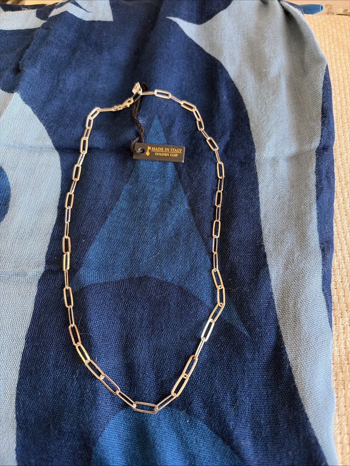 Woman’s Sterling Silver Paper Clip Necklace Measuring 18 Inch Italy