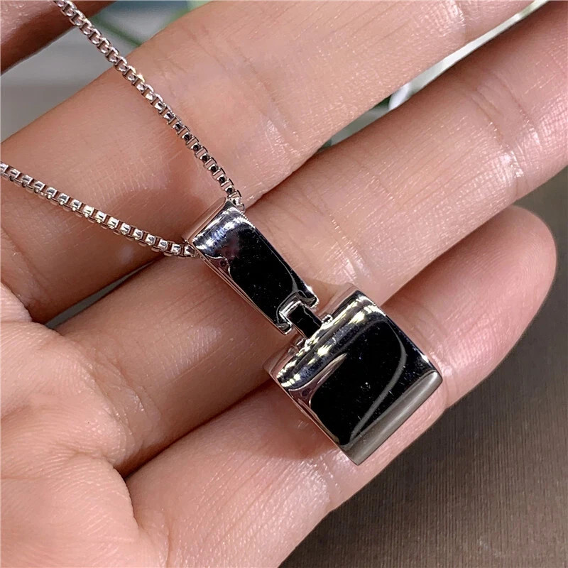 2Ct Brilliant Cut Moissanite Women’s Elegant Solitaire Pendant 14K White Gold FN