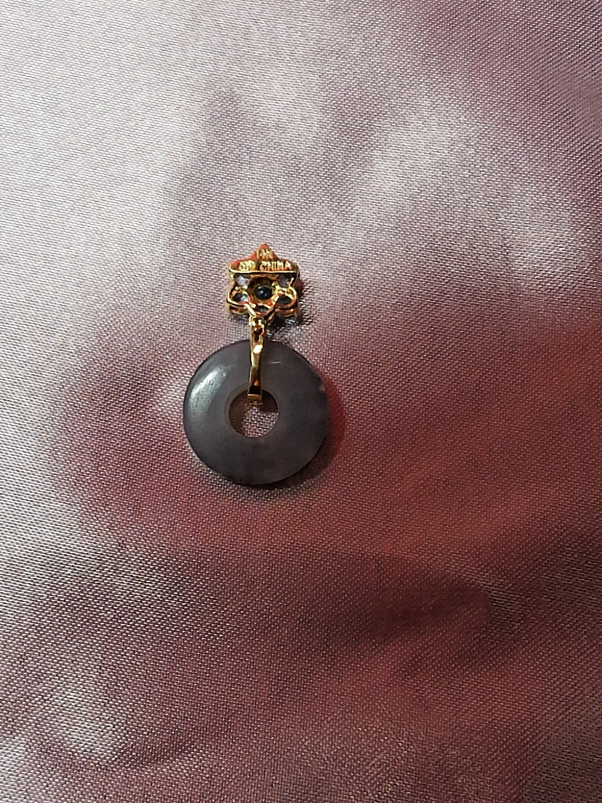 Beautiful 14k blue topaz & druzy quartz pendant 2.0g