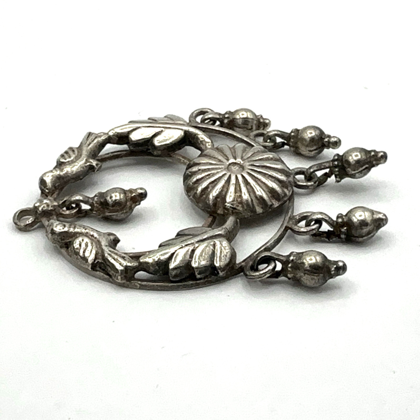 BIRD vintage pendant – sterling silver w/ leaves shield & dangles 2″ & 9 grams