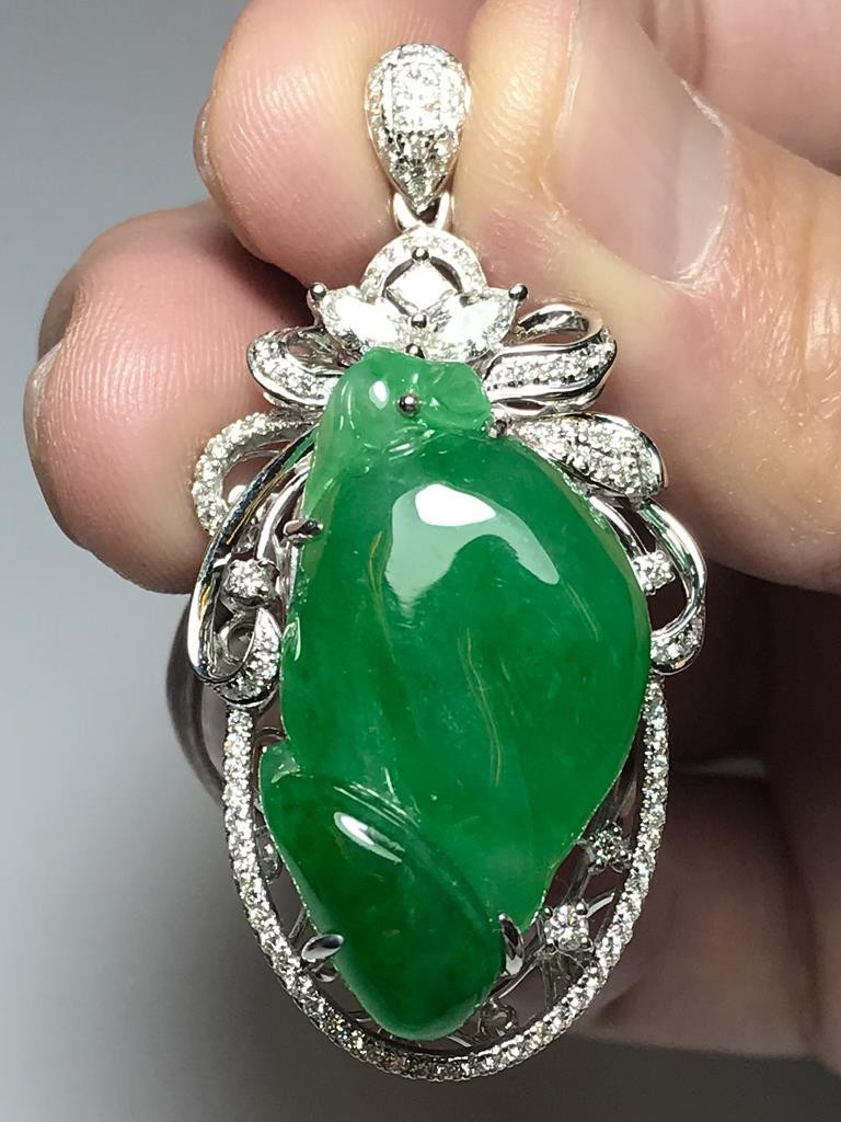 Male Organ God Rich Emerald Green Jadeite Jade 18K White Gold Diamond Pendant