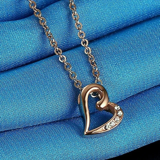 Women’s Heart Fancy Pendant 0.30ct Lab Grown Diamond In 14k Rose Gold Plated