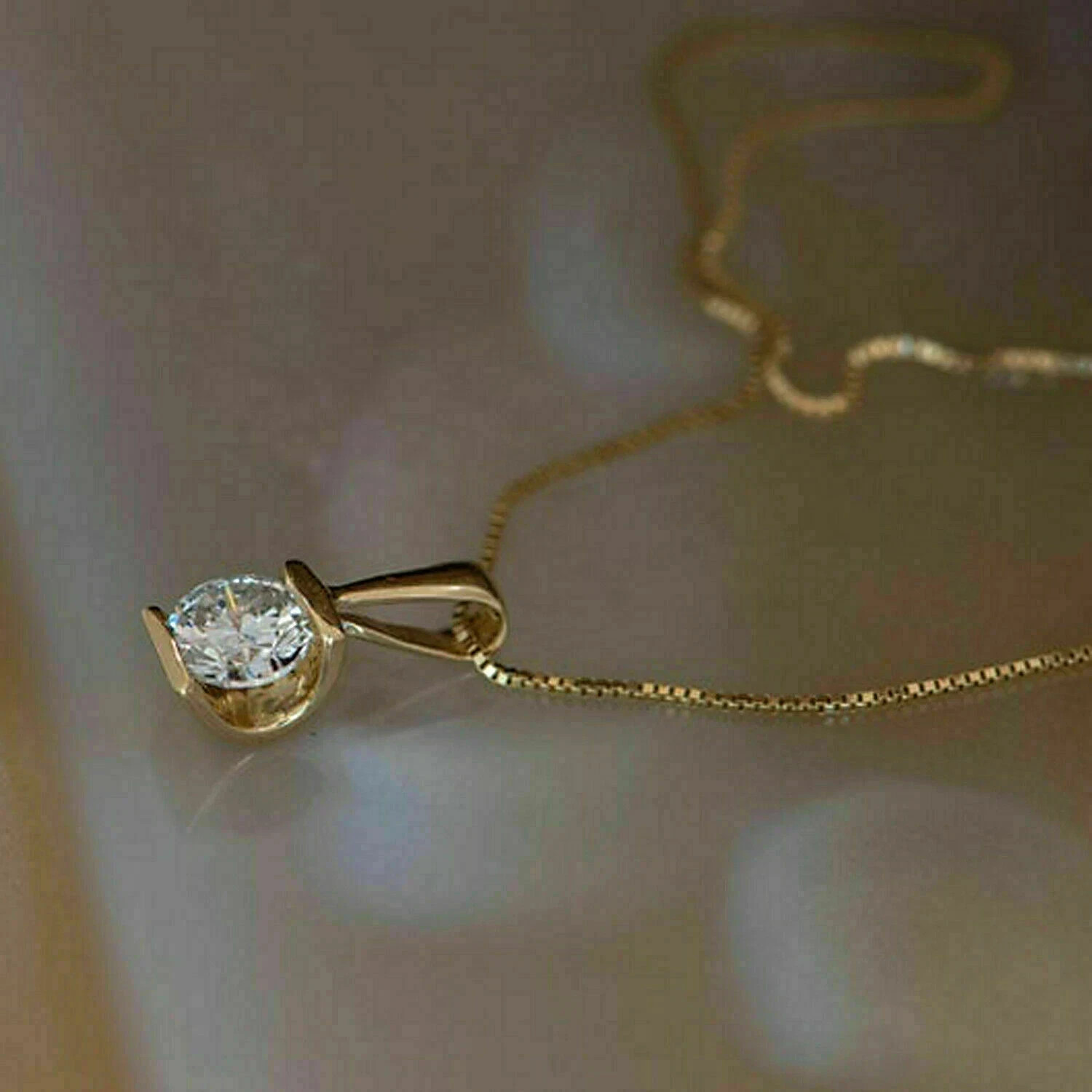1.50Ct Round Cut Lab Created Diamond Solitaire Pendant 14K Yellow Gold Plated