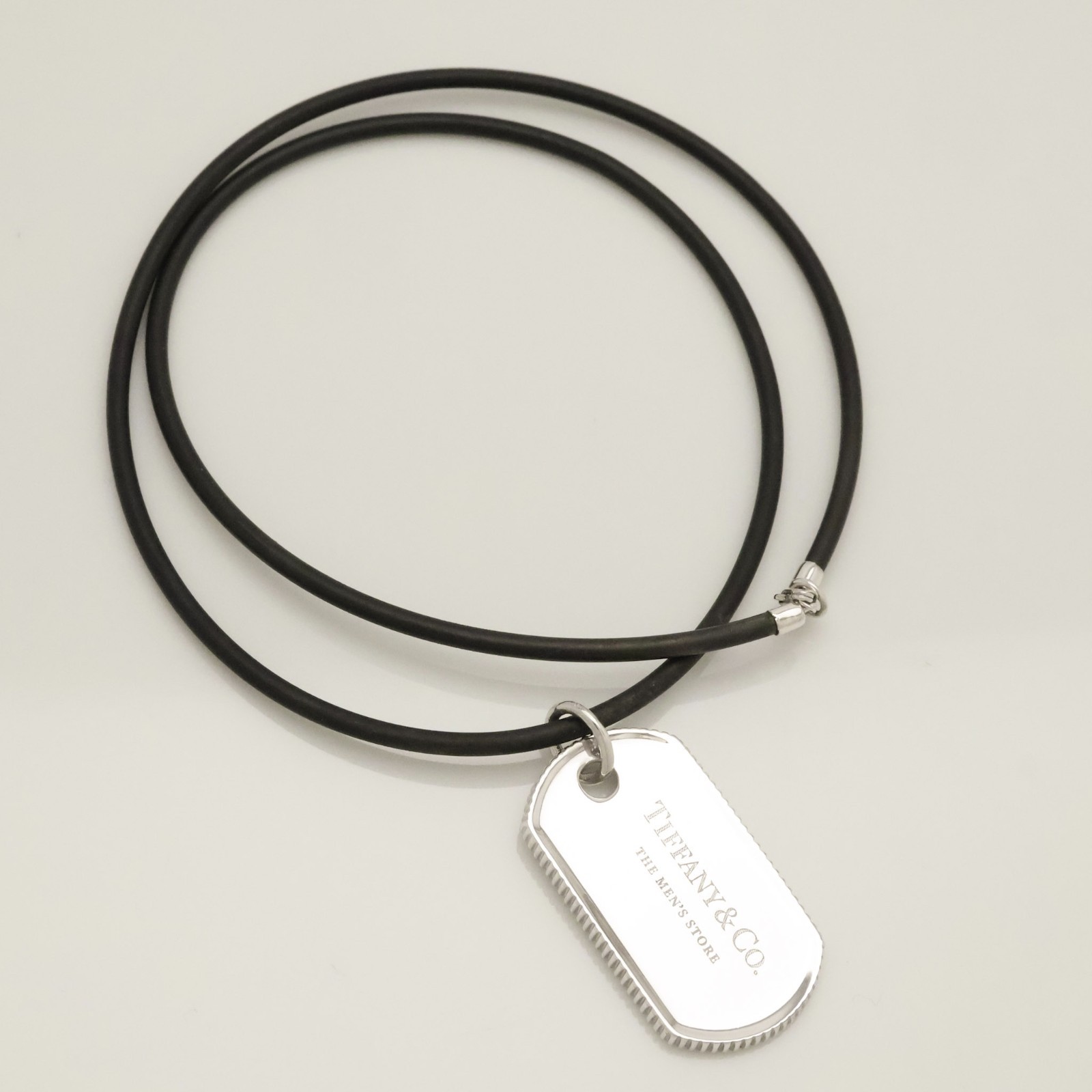 Authentic Tiffany & Co. Coin Edge Dog Tag Rubber Cord Necklace 21.2″ w/Pouch